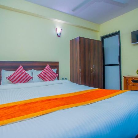 Oyo 492 Hotel Yeti Home Catmandu Exterior foto