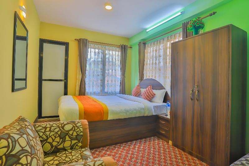 Oyo 492 Hotel Yeti Home Catmandu Exterior foto
